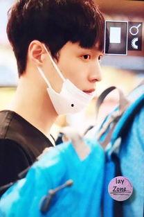 戴口罩爆料娱乐圈,揭秘明星们的真实生活与幕后故事  第3张